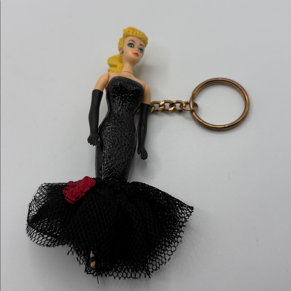 Lot 2 VTG 90’s Blonde Barbie Christmas pin and Black evening Gown Doll Key Chain - Picture 14 of 15